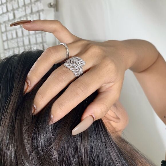 Beautiful 925 Sterling Silver Leafs Ring - Picture 4 of 10